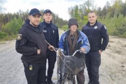 Заблукалого пенсіонера знайшли за 50 кілометрів від дому на Житомирщині