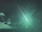Уламок комети освітив небо в Європі "як у кіно" (відео)