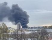 У Санкт-Петербурзі виникла масштабна пожежа (відео)