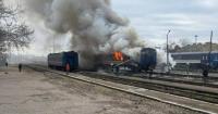 Шахед спалив вагон у Миколаєві, напередодні прилетіло за кілька метрів від потяга
