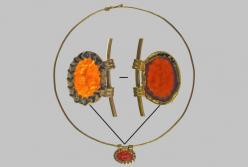 Українські вчені показали золоту гривню з медальйоном I-II століть  (фото)