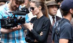  Анжелина Джоли на съемочной площадке фильма “Несломленный” (фото)