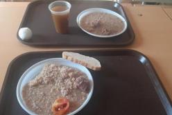 Питание на Гончаровском полигоне: воины показали, как выглядит обед (фото)