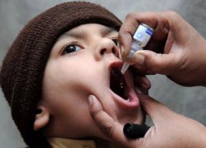 В Украине колят вакцину от полиомиелита, которую во всем мире запретят с апреля