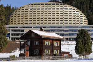 Исследование: 85 человек владеют половиной земных богатств