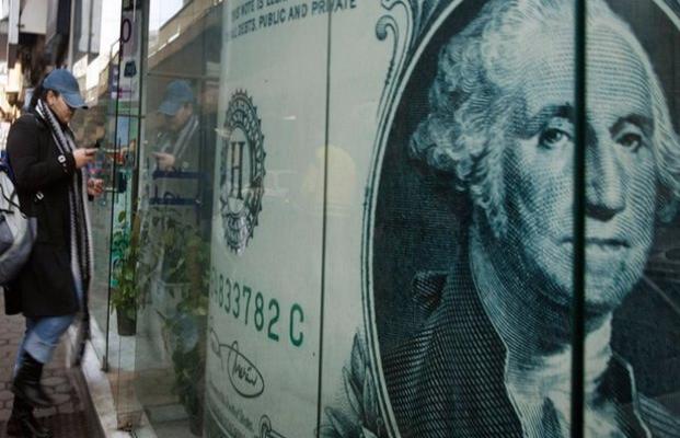 Улетный курс: почему дорожает доллар