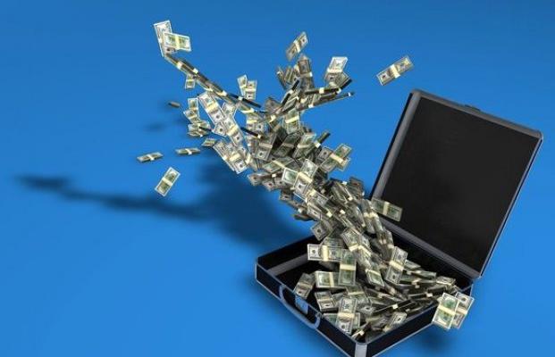С 2017 года власть начнет постепенную отмену норм ненавистного валютного декрета 1993 года.