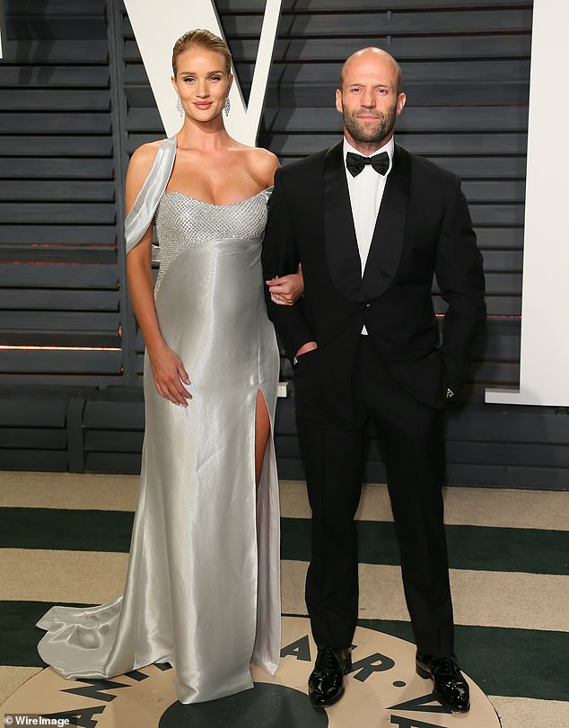 Актер Джейсон Стэтхэм и модель Рози Хантингтон-Уайтли заключат брак