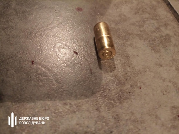 Пьяный сотрудник СБУ устроил стрельбу в развлекательном заведении