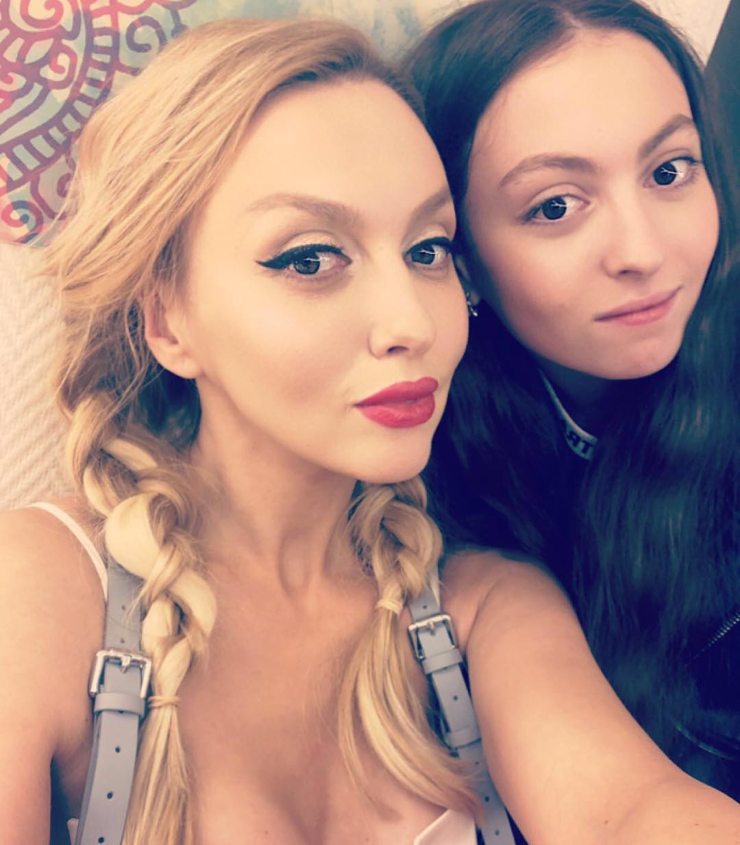 Оля Полякова рассказала о романе своей дочери