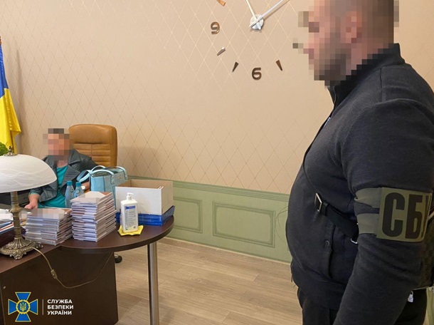 В Харькове главу окружного админсуда задержали при передаче взятки