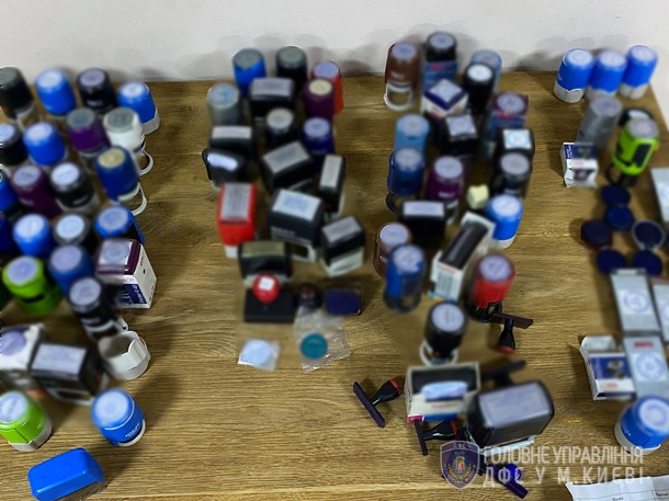 В Киеве бизнесменов разоблачили на схеме по неуплате налогов