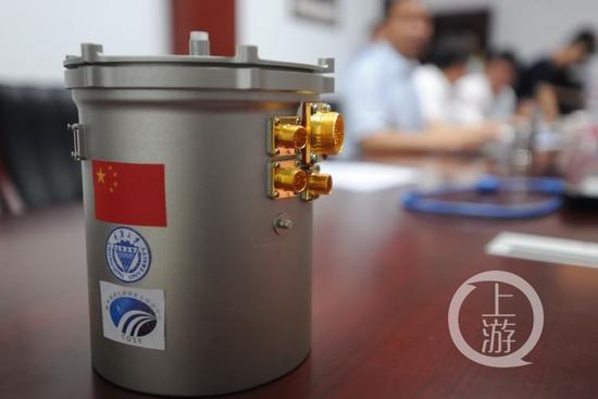 Контейнер  для выращивания растений на Луне