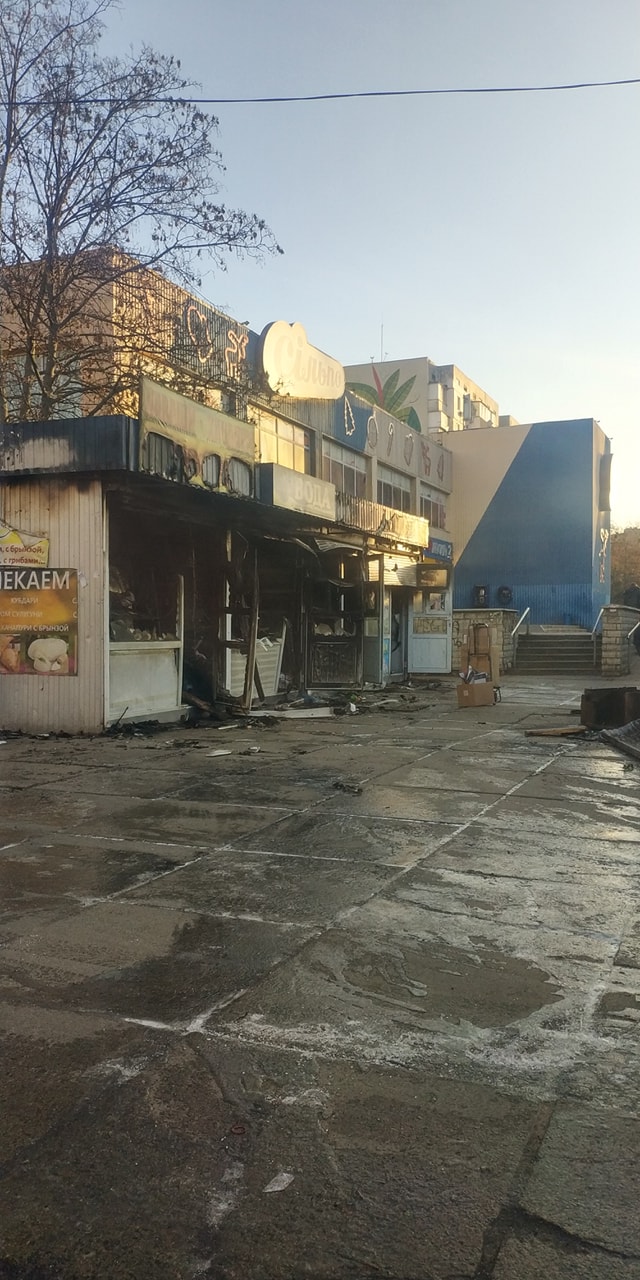 В Киеве загорелись МАФы: два киоска сгорели дотла