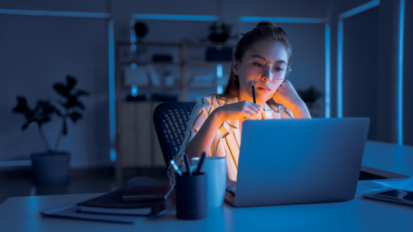 Срочный найм обычно связан с заменой сотрудника или пиковыми нагрузками