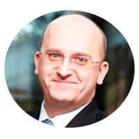 Олег Макаров