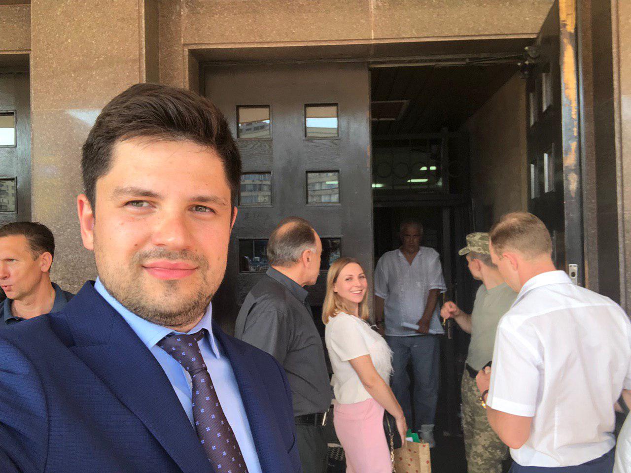 Юристы Александр Качура и Алина Загоруйко