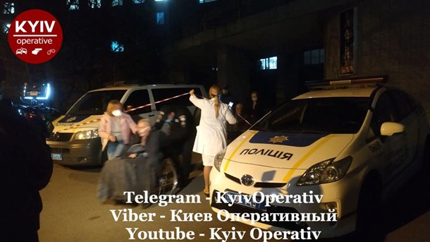Ночью из Александровской больницы Киева эвакуировали больных COVID-19