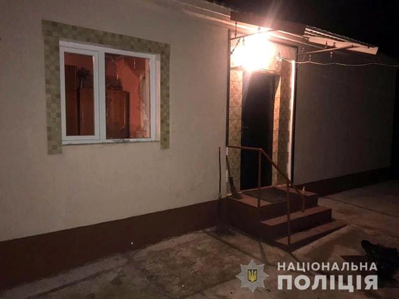 Мужчина устроил погром в доме 