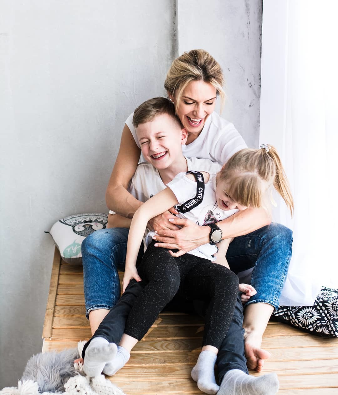 Марина Боржемская-Узелкова с детьми Фото: instagram.com/uzelkova.marina