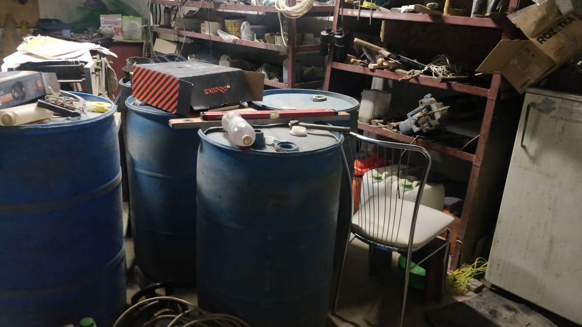 Нелегальный спиртопровод