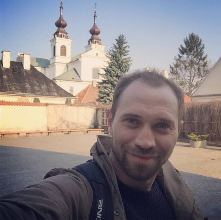 В Польше избили известного украинского актера Артема Мануйлова