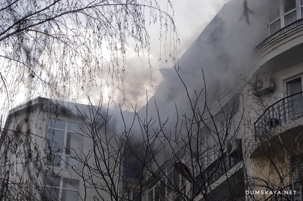 В Одессе произошел пожар в многоквартирном доме