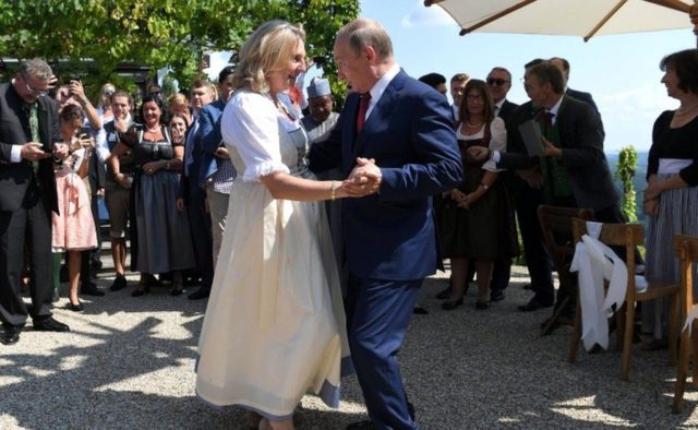 Карин Кнайсль и Владимир Путин
