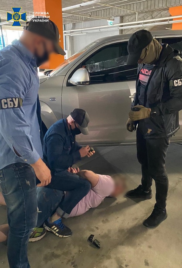 В Киеве задержали экс-банкира, торговавшего должностями в Нацбанке