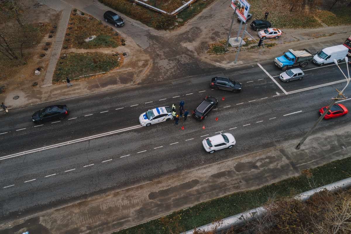В Днепре между двумя водителями завязался конфликт