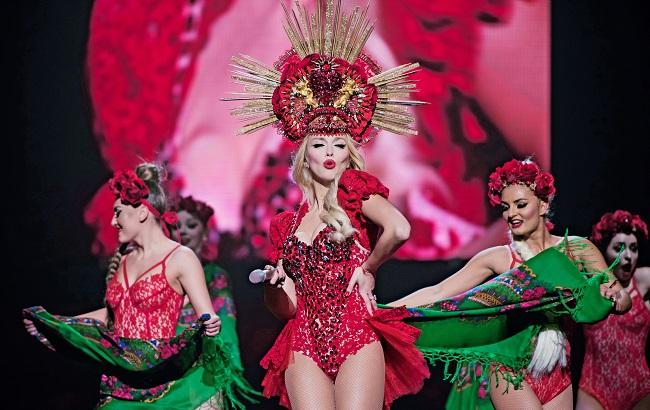 Оля Полякова не ездит в Россию