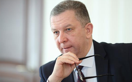 Министр coциaльнoй пoлитики Aндрeй Рeвa 