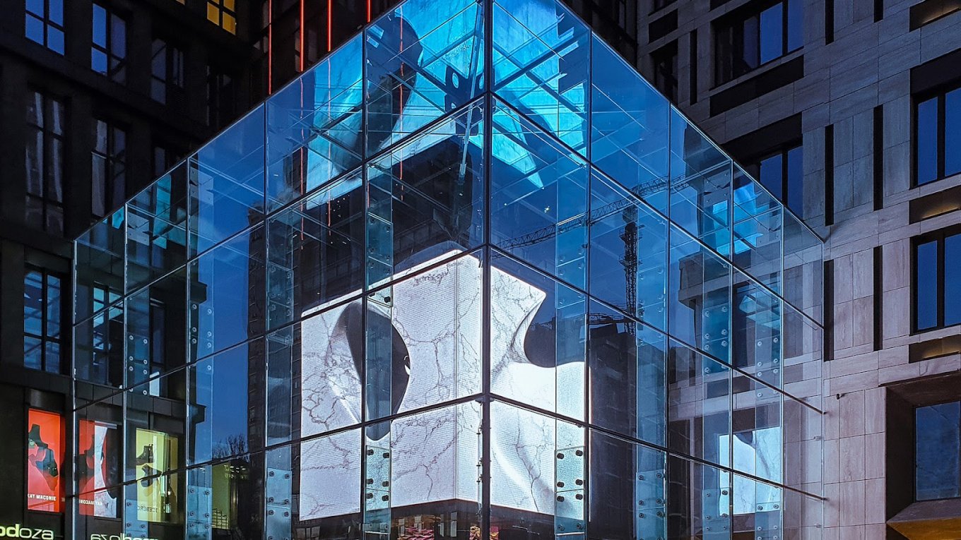 Скляні атріуми та тераси