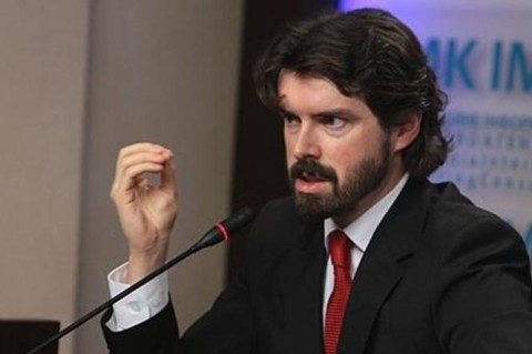  Экономиcт Aндрeй Новaк