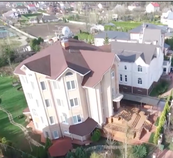 Дом Дмитрия Вовка, главы НКРЭКУ