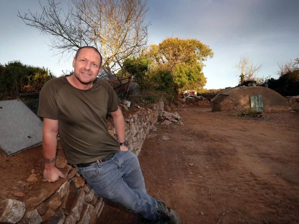 Король Ожье на своем участке