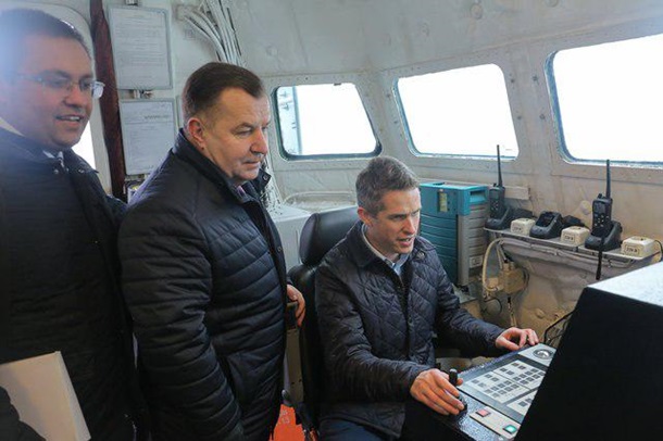 Степан Полторак и Гивен Уильямсон вышли в море на боевом катере ВМС Украины