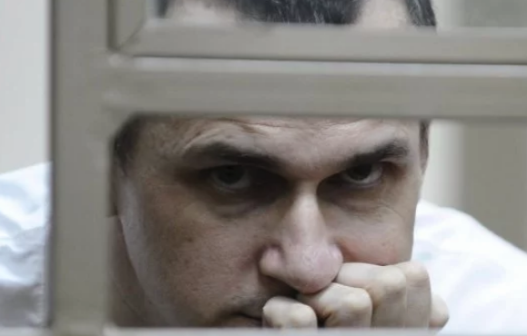 В Кремле отказались рассматривать обращение о помиловании Сенцова