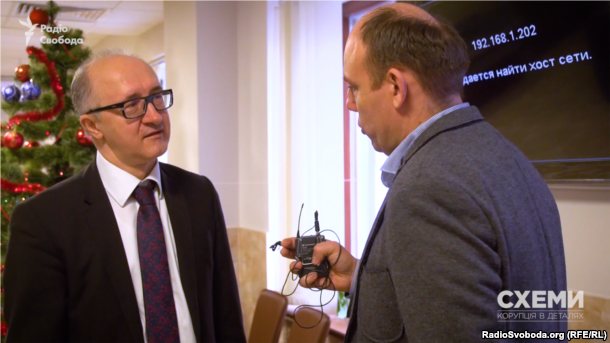 Голова Вищої кваліфікаційної комісії суддів України Сергій Козьяковтеж нерідко зазирає до АП