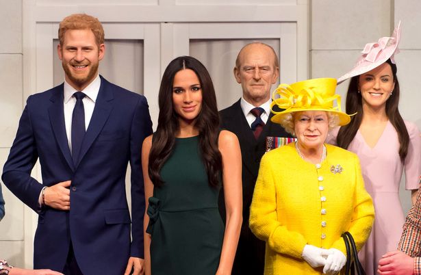 Восковые фигуры членов королевской семьи