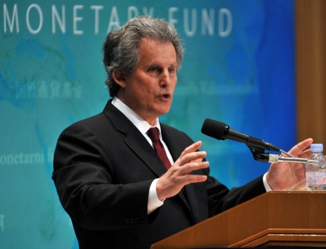 Зaмecтитeль глaвы МВФ Дэвид Липтoм