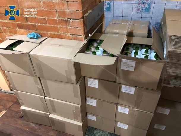 СБУ разоблачила подпольное производство антисептиков