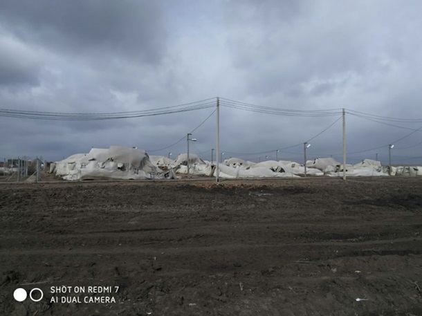 Под Николаевом ураган снес палаточный городок ВСУ