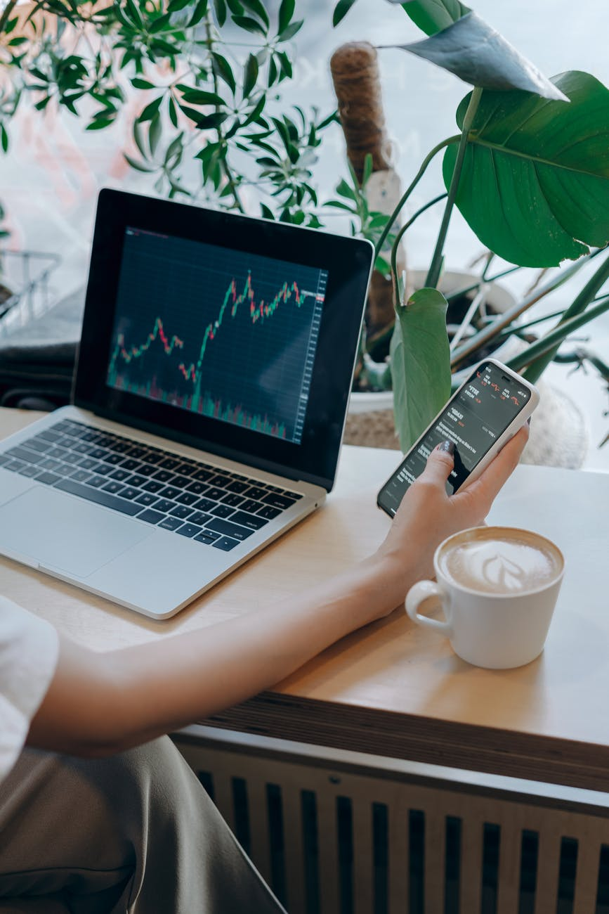 Как выбрать надежного брокера