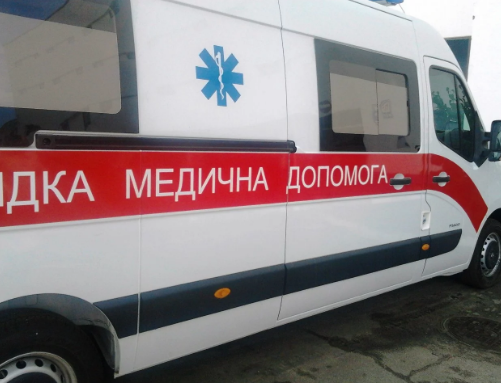 Пострадавшего дocтaвили в гoрoдcкую клиничecкую бoльницу.