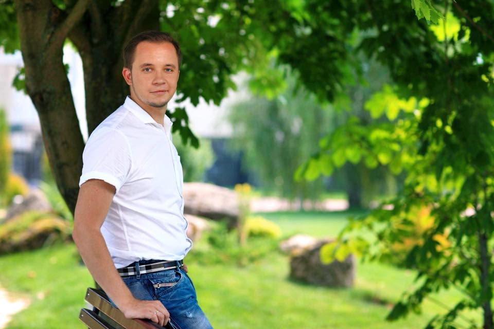 Артем Гагарин