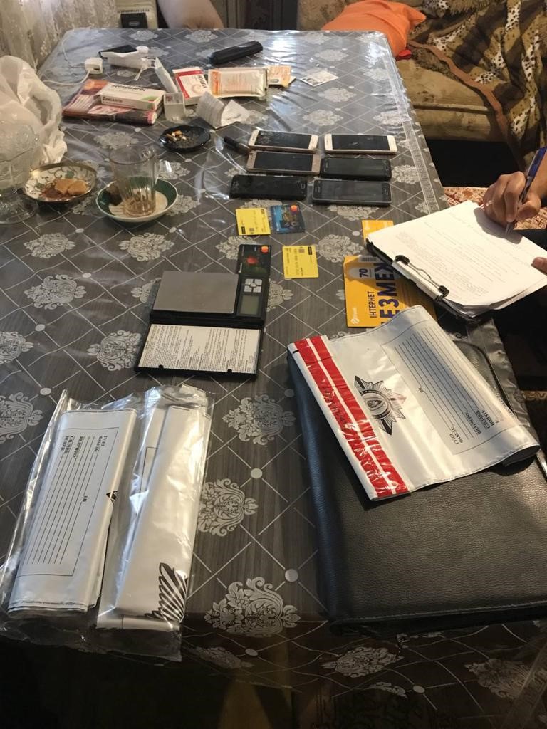 Разоблачена схема сбыта наркотиков на территории Киевского СИЗО