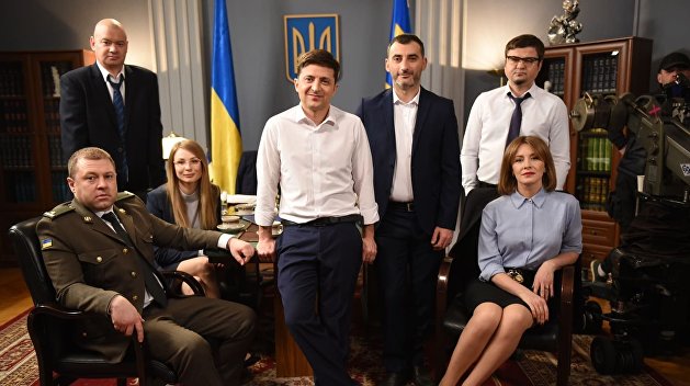 Кадр из фильма Слуга народа-3