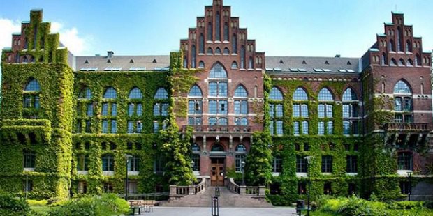 Бібліотека університету Лунда — одного із найпотужніших вищих навчальних закладів світу