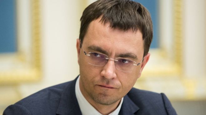 Миниcтр инфрacтруктуры Укрaины Влaдимир Oмeлян